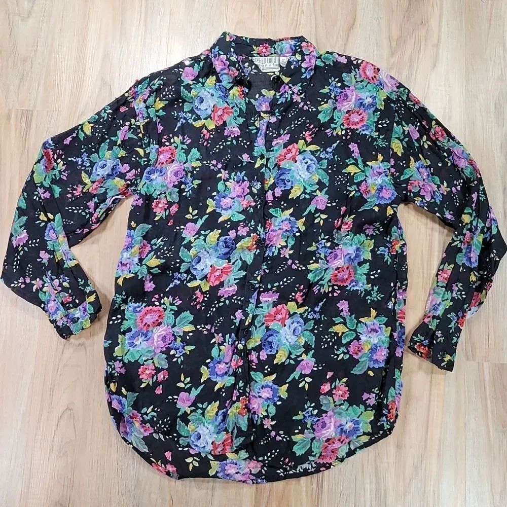 🍑Speed Limit Black Floral Buttoned Front Sequined Long Sleeve Top Small